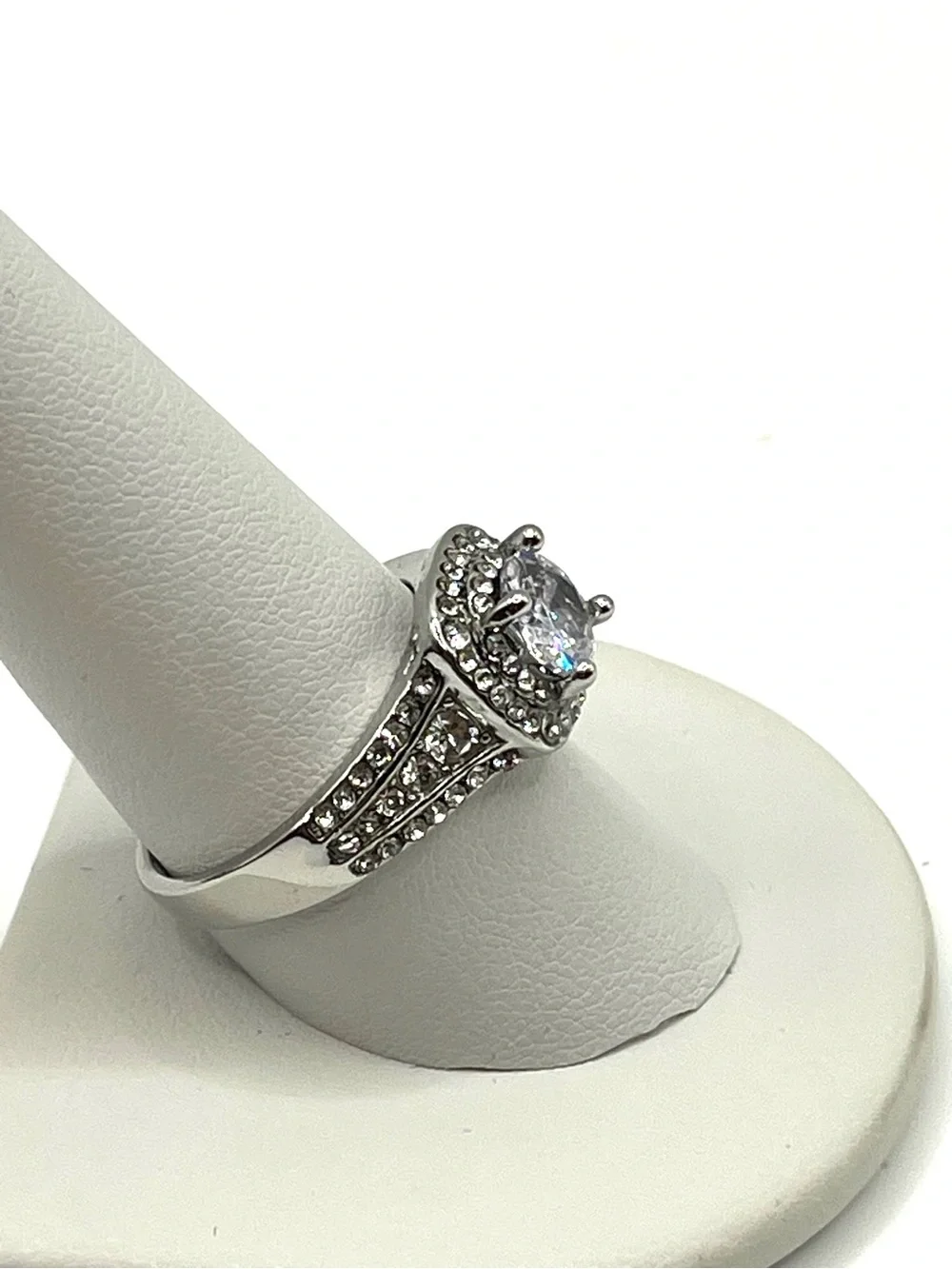 Halo Ring Engagement Ring Silver Rhodium Plated Sparkling Stones Prong Set